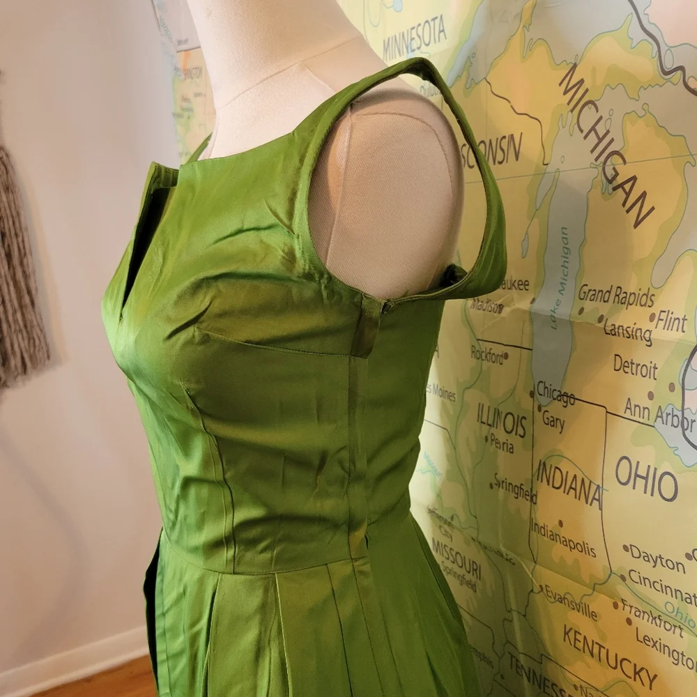 Vintage 1950s Green Evening Gown Womens Formal Full Length Dress - Picture 3 of 16